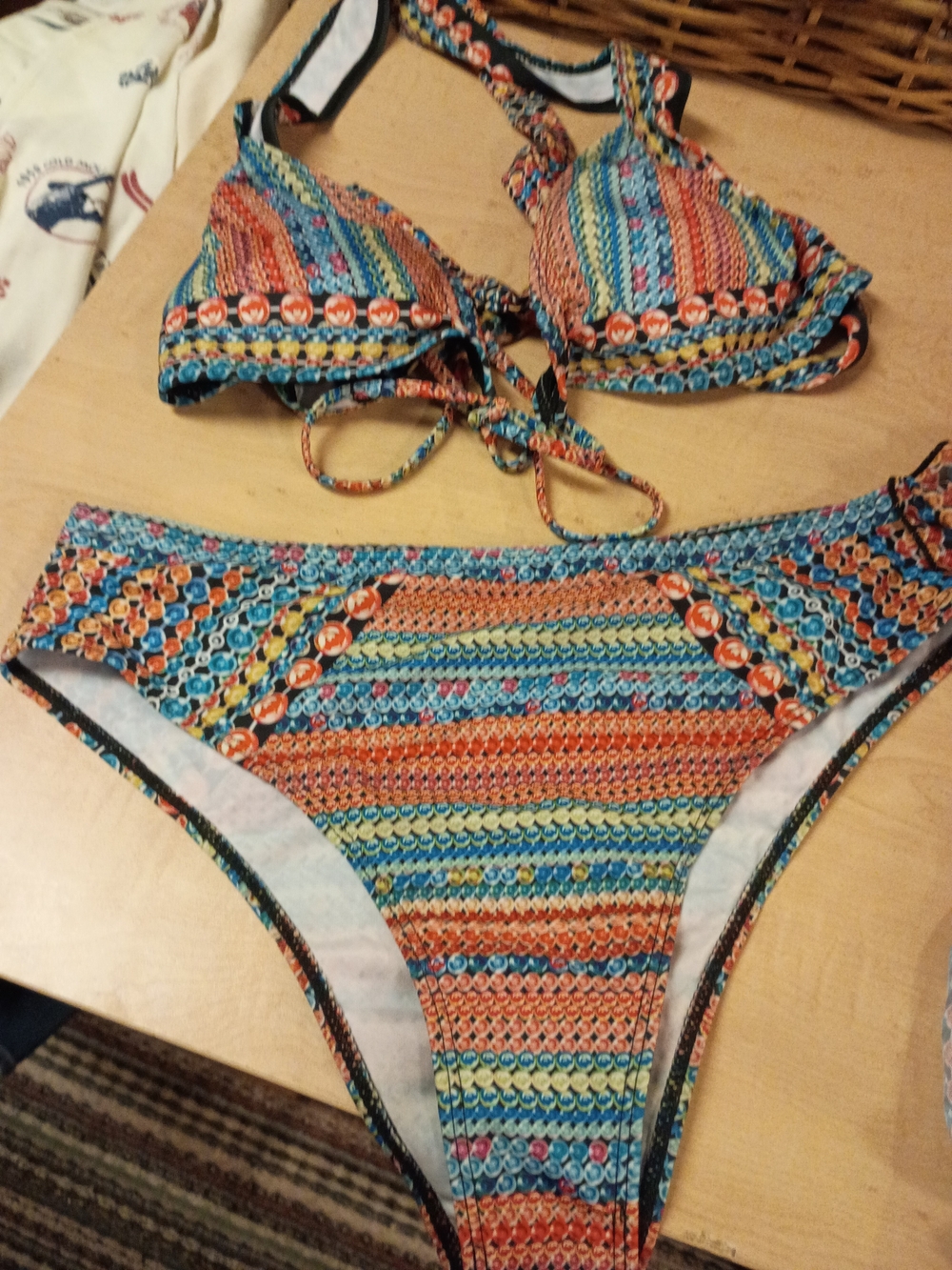 SHEIN Multicolor  Patterned Triangle Bikini Set With Skirt Cover Up